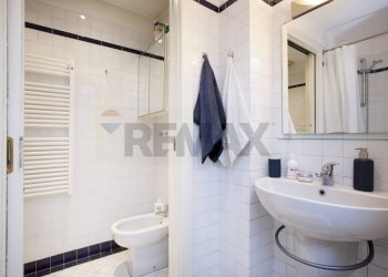 Bagno - Bilocale via Tadino
 
50, Milano - foto 5