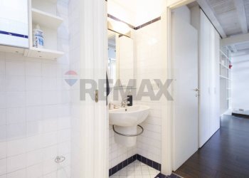 Bagno - Bilocale via Tadino
 
50, Milano - foto 7