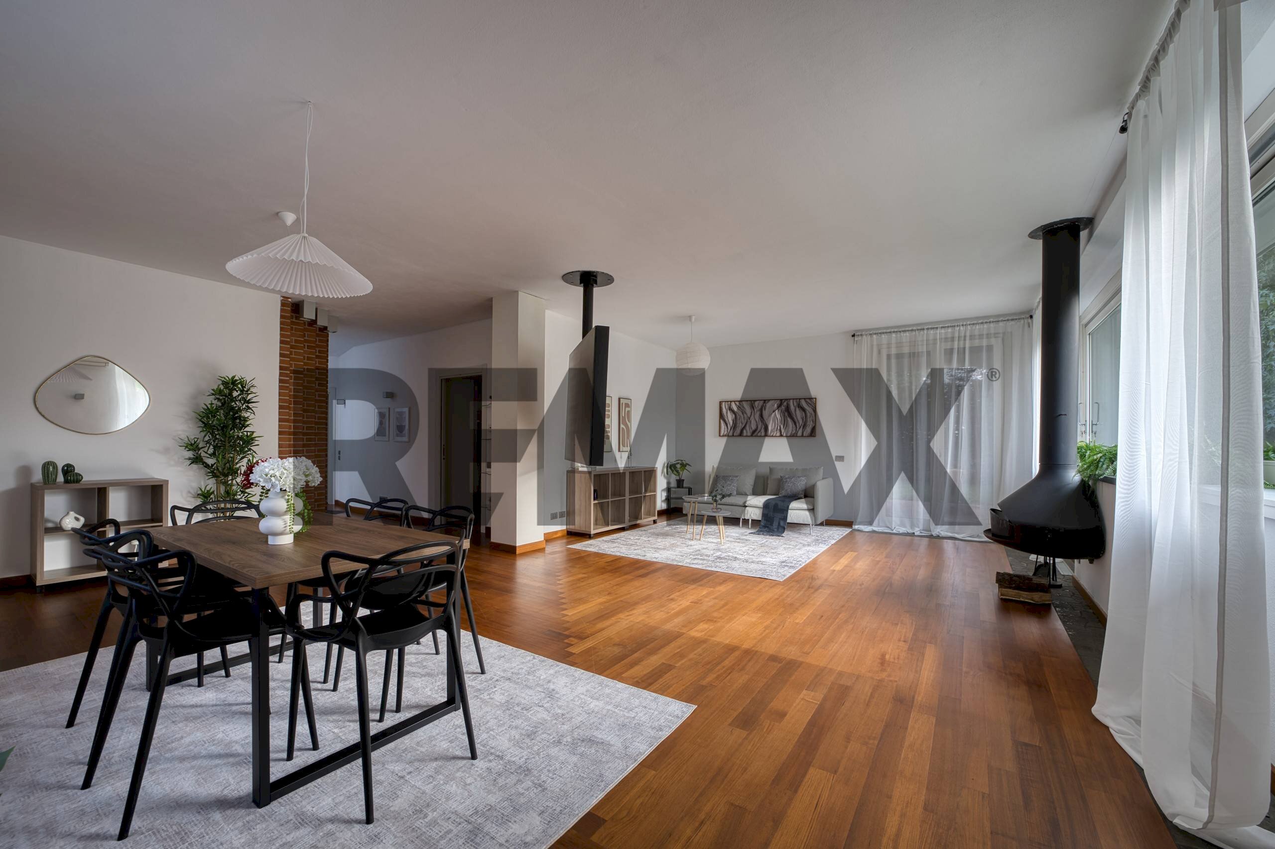 Sala da pranzo - Villa Via 20 settembre
18, Cirimido - foto 3