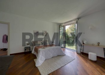 Camera / camera da letto - Villa Via 20 settembre
 
18, Cirimido - foto 13
