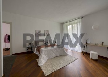 Camera / camera da letto - Villa Via 20 settembre
 
18, Cirimido - foto 15