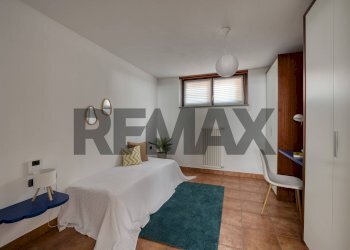 Camera / camera da letto - Villa Via 20 settembre
 
18, Cirimido - foto 44