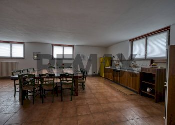 Sala da pranzo - Villa Via 20 settembre
 
18, Cirimido - foto 53