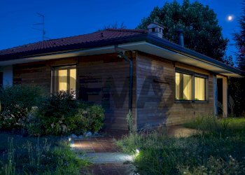 Casa all\'aperto - Villa Via 20 settembre
 
18, Cirimido - foto 76
