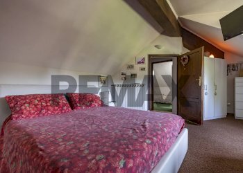 Camera / camera da letto - Villa Via Carlo Maria Piazza
 
1, Viggiù - foto 13