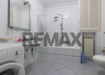Bagno - Villa Via Carlo Maria Piazza
 
1, Viggiù - foto 22