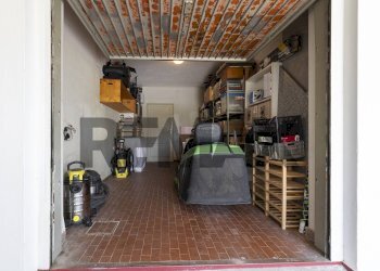 Parcheggio - Villa Via Carlo Maria Piazza
 
1, Viggiù - foto 24