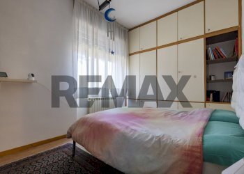 Camera / camera da letto - Villa Via Carlo Maria Piazza
 
1, Viggiù - foto 38