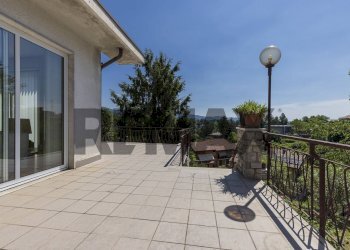 Terrazza - Villa Via Carlo Maria Piazza
 
1, Viggiù - foto 39