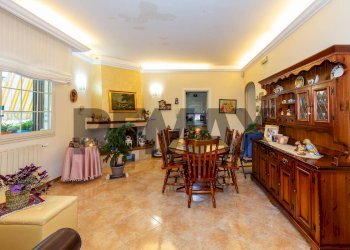 Sala da pranzo - Villa Contrada Sant'Andrea
 
snc, Piazza Armerina - foto 23