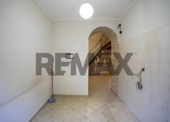 Hall / corridoio - Casa semi indipendente Via Girolamo Gravina
129, Catania - foto 20