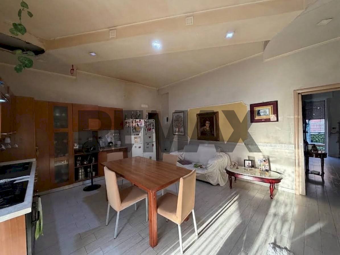 Sala da pranzo - Trilocale VIA VERDI
41, Afragola - foto 2
