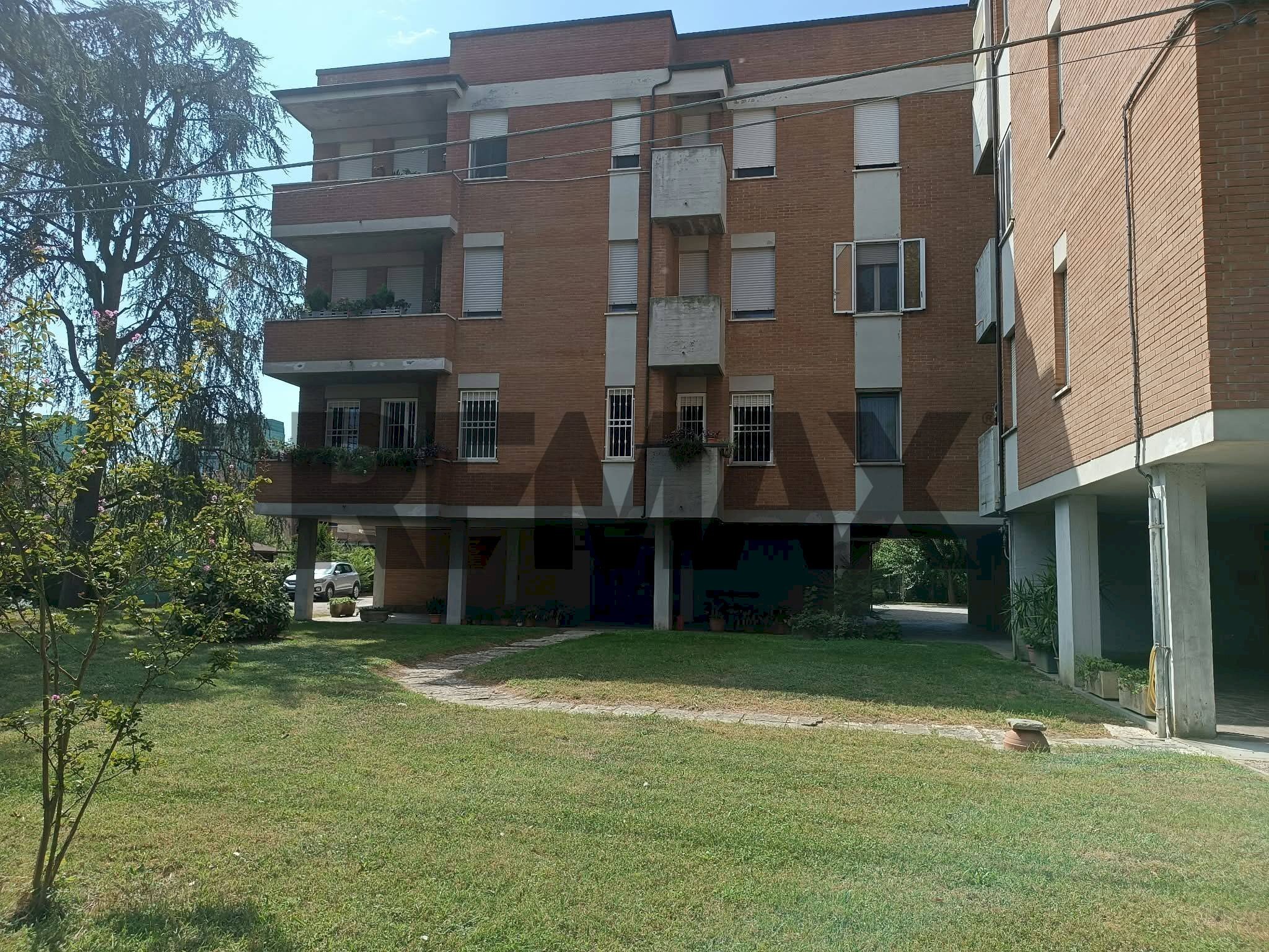 Edificio all\'aperto - Quadrilocale Via Comacchio
284, Ferrara - foto 2