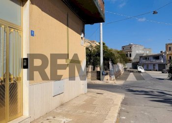 Edificio all\'aperto - Casa semi indipendente Via Alessandro Manzoni
 
3, Pachino - foto 3