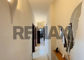 Hall / corridoio - Casa semi indipendente Via Alessandro Manzoni
 
3, Pachino - foto 27