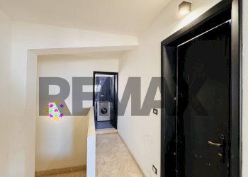 Hall / corridoio - Casa semi indipendente Via Alessandro Manzoni
 
3, Pachino - foto 49
