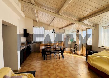 Sala da pranzo - Casa semi indipendente Via Alessandro Manzoni
 
3, Pachino - foto 51