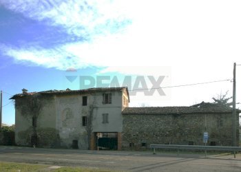 Edificio all\'aperto - Rustic Monte grappa
 
69, Boltiere - photo 5