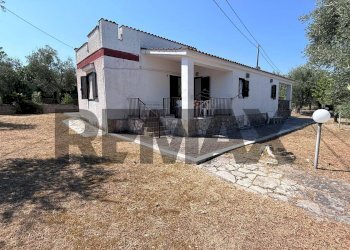 Casa all\'aperto - Villa a Schiera Località Montincello
 
snc, Vieste - foto 1