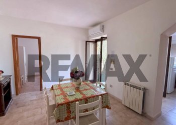 Sala da pranzo - Villa a Schiera Località Montincello
 
snc, Vieste - foto 8