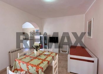 Sala da pranzo - Villa a Schiera Località Montincello
 
snc, Vieste - foto 9