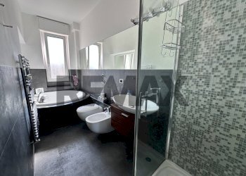 Bagno - Bilocale via balestrieri
 
8, Milano - foto 33