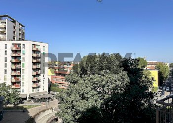 Edificio all\'aperto - Bilocale via balestrieri
 
8, Milano - foto 35