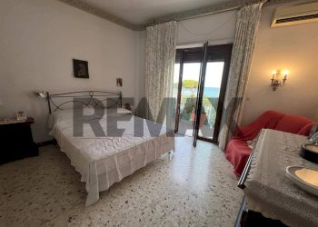 Camera / camera da letto - Appartamento Via Vitruvio
 
143, Formia - foto 17
