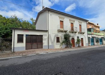 Casa all\'aperto - Casa indipendente Sangrina
 
127, Ateleta - foto 3