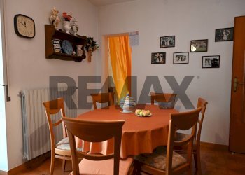 Sala da pranzo - Casa indipendente Sangrina
 
127, Ateleta - foto 15