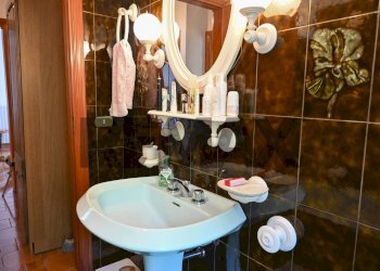 Bagno - Casa indipendente Sangrina
 
127, Ateleta - foto 45