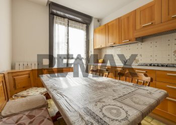 Cucina - Trilocale Piazza Frera
 
1, Tradate - foto 11