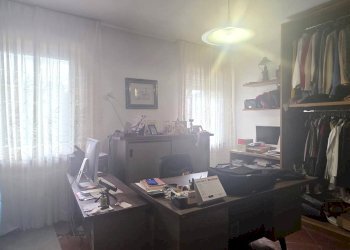 Foto 36 - Villa Localita' Champapon
 
13, Saint-Christophe - photo 36