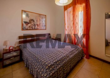 Camera / camera da letto - Three-room apartment piazza Cattedrale
 
34, Bitonto - photo 6