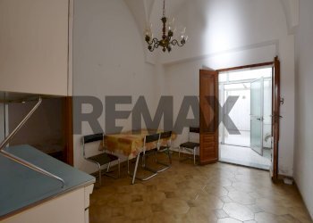 Sala da pranzo - Casa semi indipendente Via Angelo Lanzillotti
 
15 A/B, San Vito dei Normanni - foto 3