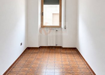 Foto 15 - Apartment via Giuseppe Mazzini
 
21, Oliena - photo 15