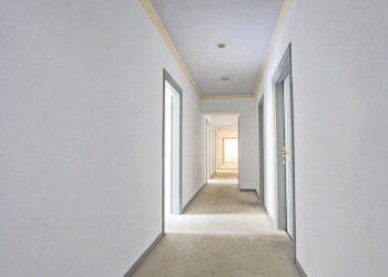 corridoio - Ufficio piazza di Sant'Eustachio, 43, Roma (zona Centro Storico) - foto 7