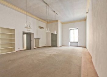 Stanza non arredata - Ufficio piazza di Sant'Eustachio, 43, Roma (zona Centro Storico) - foto 13