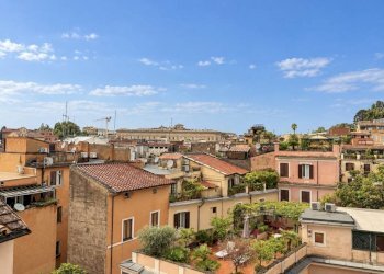 Vista - Two-room apartment via del Boschetto, 8, Roma (neighborhood Centro Storico) - photo 10