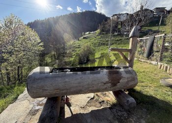 Vista delle montagne - Casa indipendente Località Guil
 
1, Pellizzano - foto 2