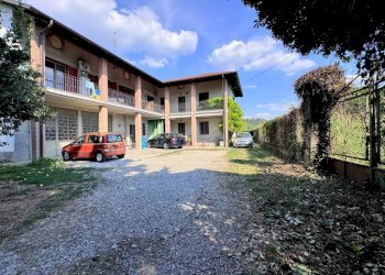 Cortile interno - Independent house strada Vallere, 18, Moncalieri - photo 2