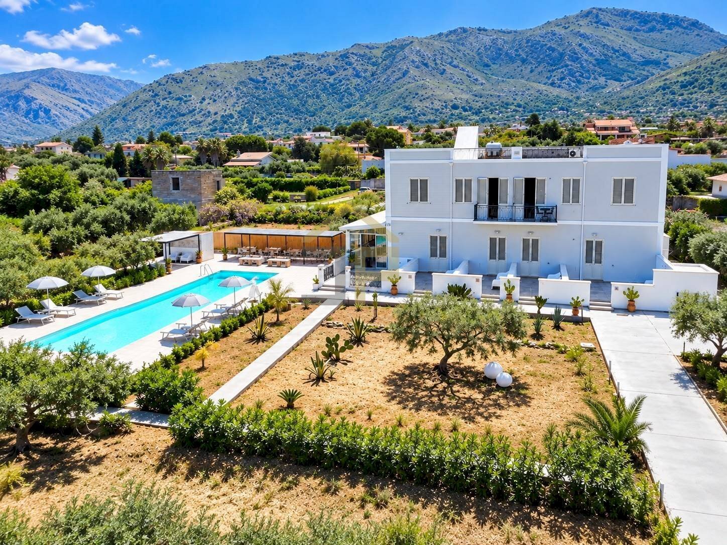 Foto 1 - Villa SS 113
 
27, Terrasini - foto 1