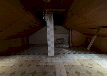 Stanza non arredata - Two-room apartment via Passo Buole, Torino (neighborhood Lingotto) - photo 9