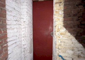 Cantina - Two-room apartment via Passo Buole, Torino (neighborhood Lingotto) - photo 20