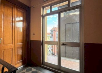 Interno palazzo - Two-room apartment via Passo Buole, Torino (neighborhood Lingotto) - photo 25