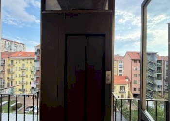 Ascensori - Two-room apartment via Passo Buole, Torino (neighborhood Lingotto) - photo 26