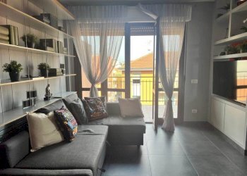 Soggiorno - Quadrilocale Torino, 76, Sesto San Giovanni - foto 2