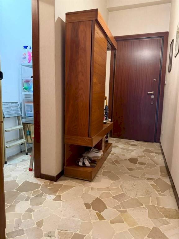 Ingresso - Bilocale viale Giacomo Matteotti, 275, Sesto San Giovanni - foto 3