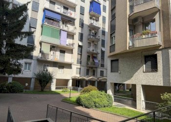 Facciata - Bilocale viale Giacomo Matteotti, 275, Sesto San Giovanni - foto 13