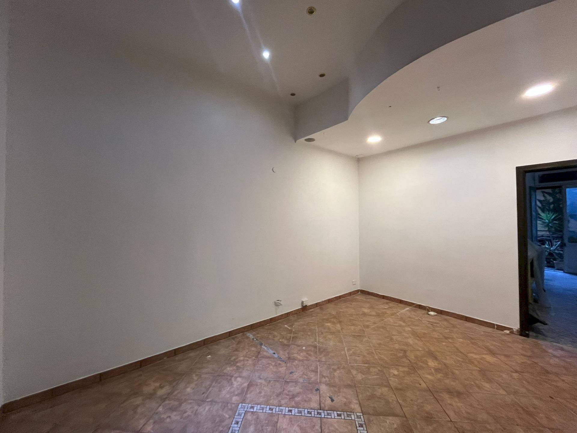 Foto 1 - Commercial Premises VIA PASSO BUOLE
 
141, Torino - photo 1